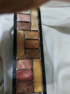 Versatile Eyeshadow Palette