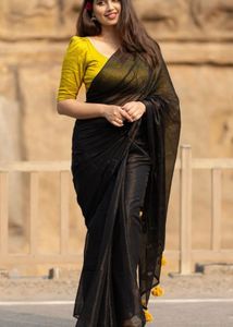 I love Saree Elegant Black with Tassel