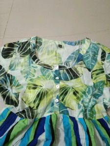 Vibrant Leaf Print Kurta