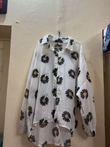 Cute Daisy Print Oversized Shirt