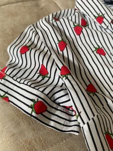 Strawberry Print cropped Striped korean top