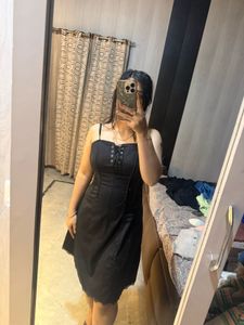 Black Lace-Up Mini Dress🦋