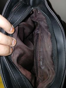Chic Black Leather Crossbody Bag
