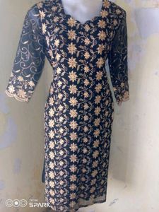 Elegant Black &amp; Gold Embroidered Kurta
