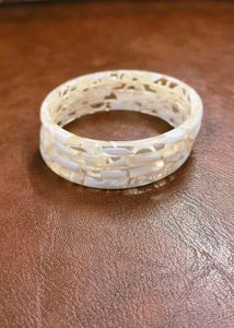 Chic Mother of Pearl Bangle Set