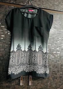 Elegant Black Printed Top