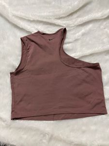 Nike workout top L size