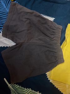 Cute Yellow &amp; Grey Skirt Set