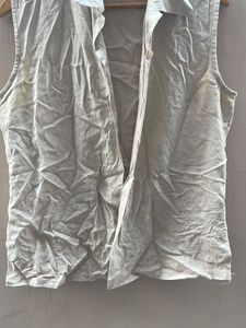 Embroidered Sleeveless Button-Up Shirt