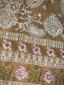 woman cotton Embroidered Kurta Set with orgenza