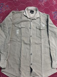 Men's Casual Button-Up Shirt