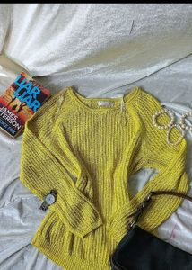 Forever 21 Sweat Shirt