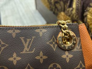 Huge Discount- LV LouisVuitton- Bag