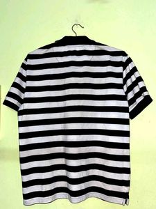 POLO T SHIRT size -M
