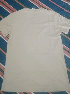 Nike Beige T-Shirt