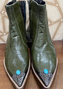 Stylish Green Croc Embossed Boots