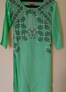 Beautiful Green Embroidered Kurta