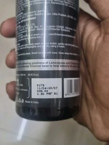 The Man Company Charcoal Body Wash