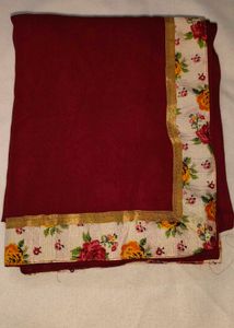 Floral Border Maroon saree