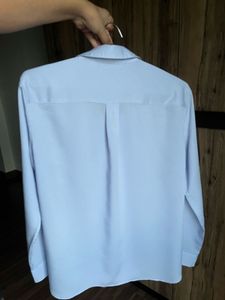 Uniqlo Light Blue Button-Up Shirt