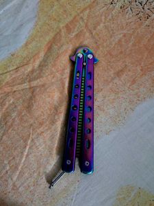 Butterfly Knife Comb - Rainbow