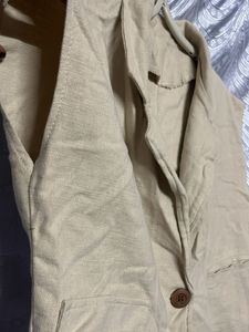 Sleeveless Beige vest