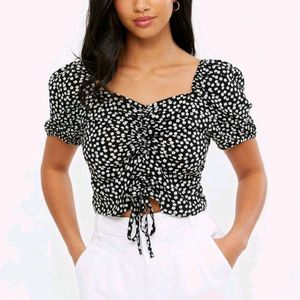 🔴 Clearance sale🔴 Front Drawstring Top (L)