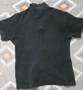 H&amp;M T-shirt