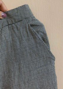 Chic Houndstooth Pants