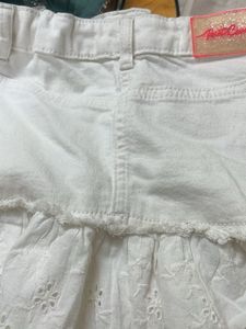 White cotton Skirt with cut work Lace