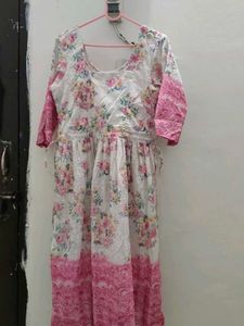Beautiful Pink Floral nyra cut suit