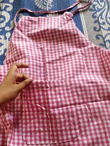 Cute pink Gingham Apron