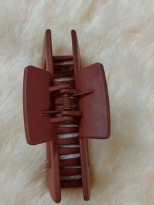 Stylish Matte Brown Hair Claw Clip