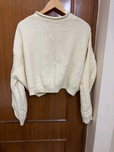Creamy Cable Knit Cropped Sweater