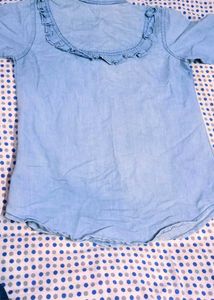 Chic Denim Ruffle Top and jeans