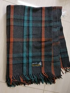 Raymond Blanket