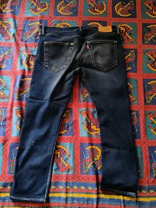 Levi's Jeans - Stylish Denim
