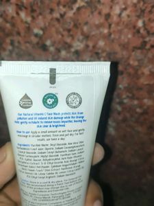 The Moms Co. Natural Vitamin C Daily/ Face Wash