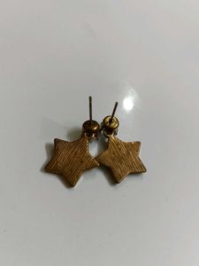 star earrings