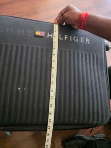 Tommy Hilfiger Suitcase Soft Top Large Size