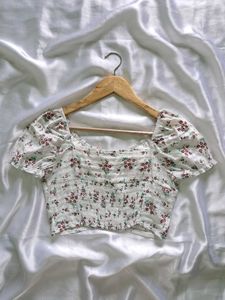 Vintage Floral Print Puff Sleeve Top