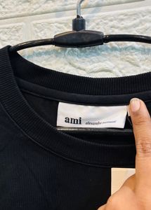 🇫🇷 AMI Paris imported T-Shirt