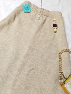 😀Stylish Beige Knit Skirt⭐