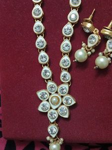 White pearl Stone Jewellery set