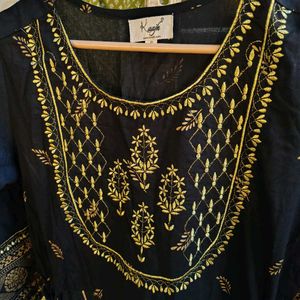 Elegant Black &amp; Gold Ethnic anarkali