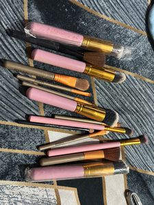 14 Piece Makeup Brush Set
