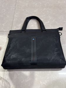 Sleek Black Laptop Bag