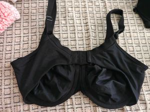 Classic Black Full Support Bra