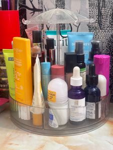 Rotating Makeup Organizer
