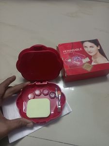 Makeup Kit